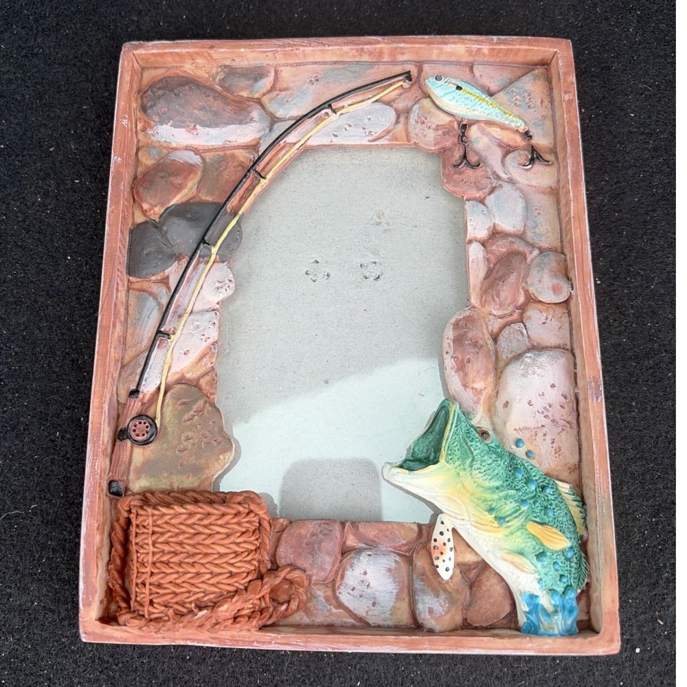 Vintage 3D Fishing Picture Frame Bass Lure Rod Creel Rustic Lodge Decor